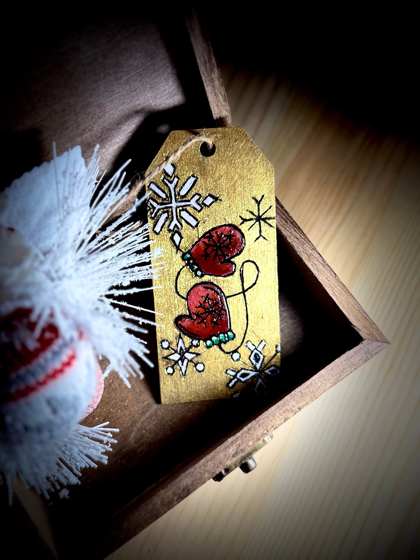 Winter Mittens Gift Tag