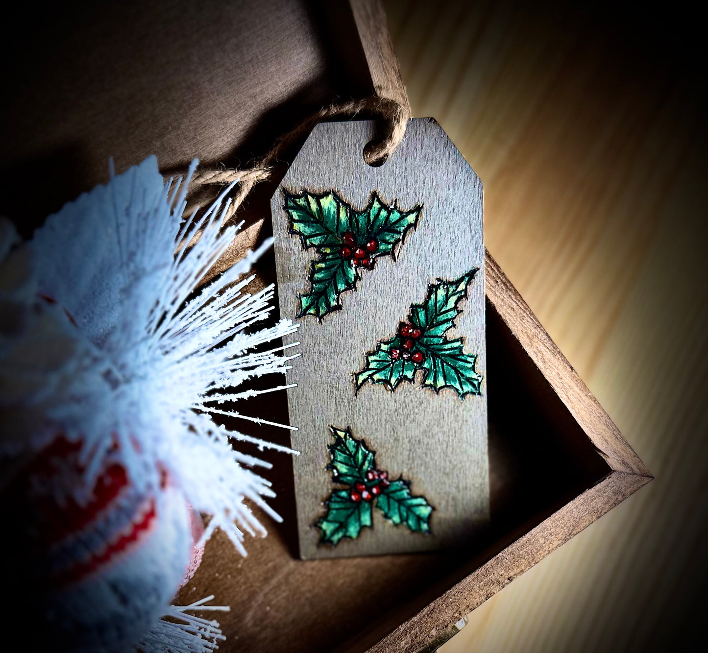 Wood Holly Gift Tag